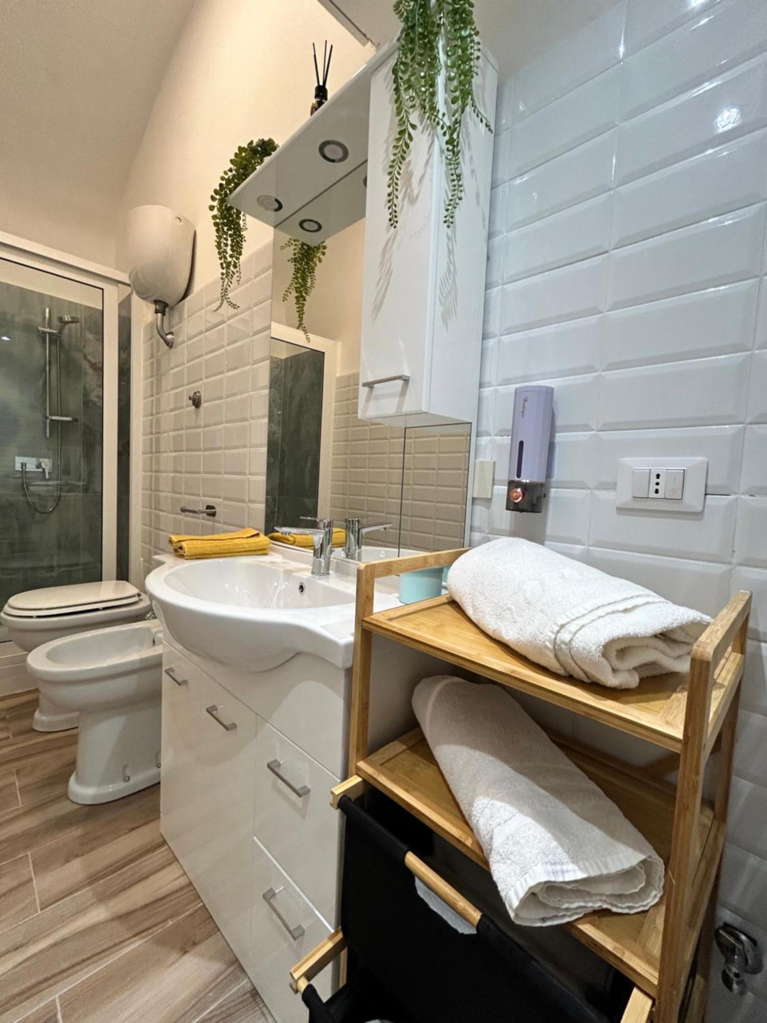 Casa Domus Mea - Garden Addicted Leilighet Roma Eksteriør bilde